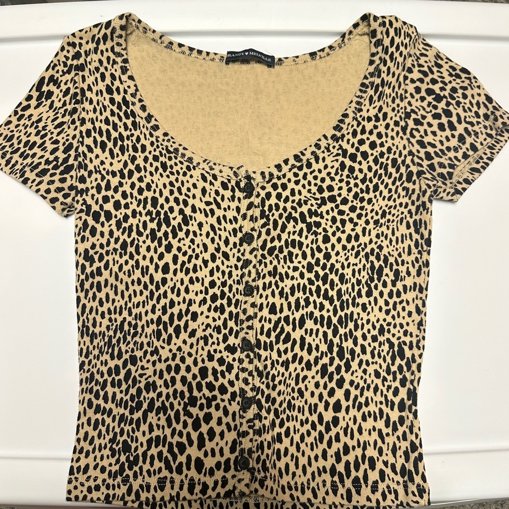 BRANDY MELVILLE CHEETAH BUTTON SHIRT